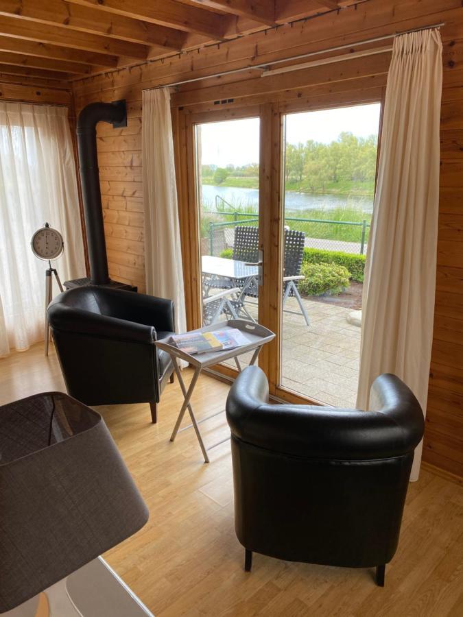 Chalet La Meuse Villa Maaseik Kültér fotó